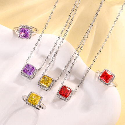 The color gemstone cutting technology is popular, with high carbon content, and the main component carbon element is the same as that of real diamonds. Highly simulated diamond Redion cut ice flower cut princess square copper inlaid minimalist set main stone 8 * 8