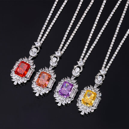 The cutting technology of colored gemstones is popular, with high carbon content, and the main component carbon element is the same as that of real diamonds. Highly simulated diamond, Redion cut, premium texture, ice flower cut, copper inlaid, light luxury pendant, main stone 12 * 16